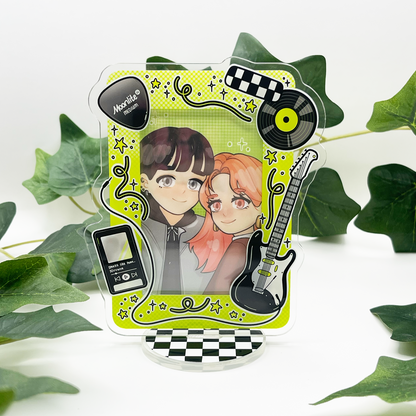 Green Yuri Photocard Standee