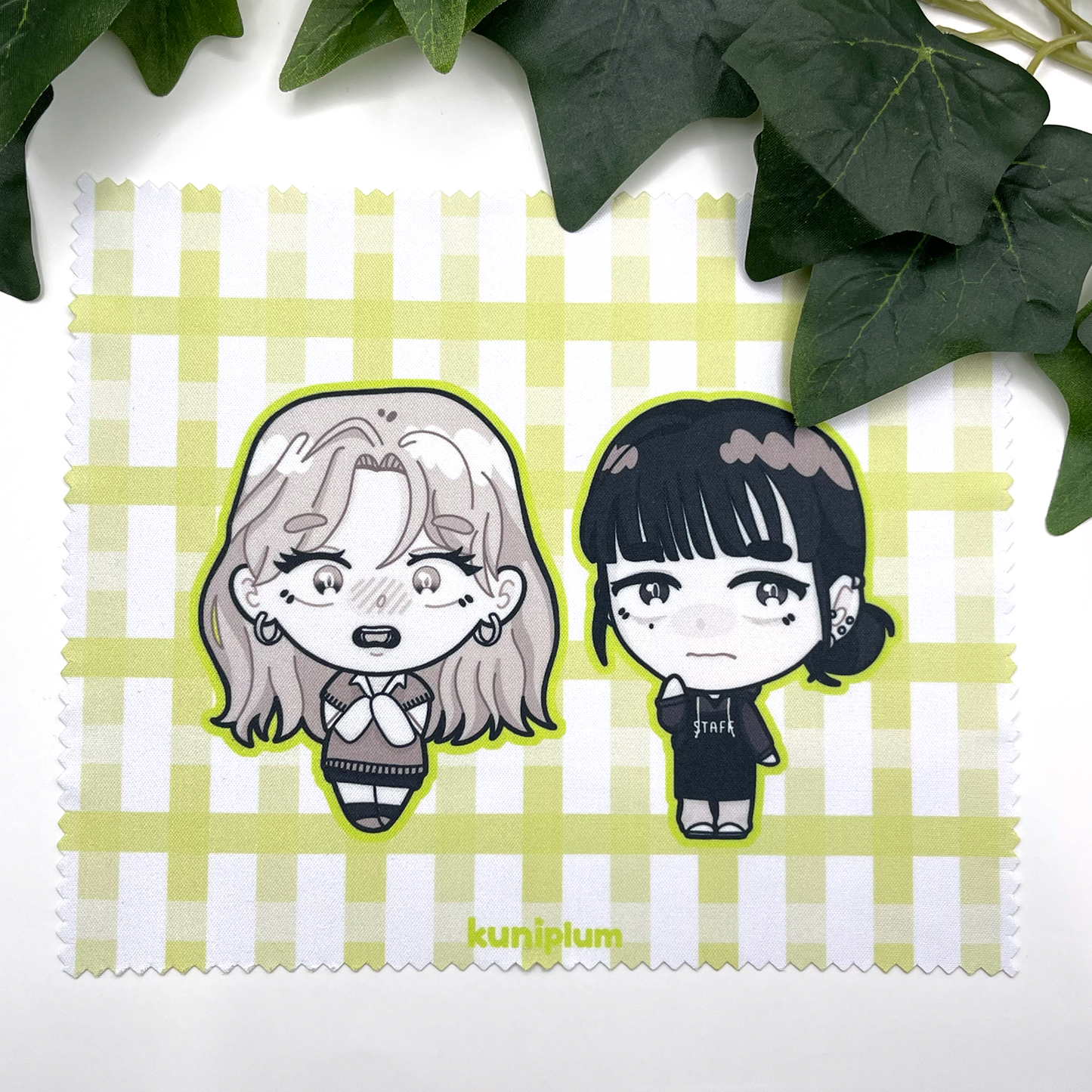 Green Yuri Lens Cloth