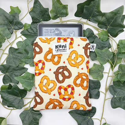 Pretzels Quilted eReader Sleeve