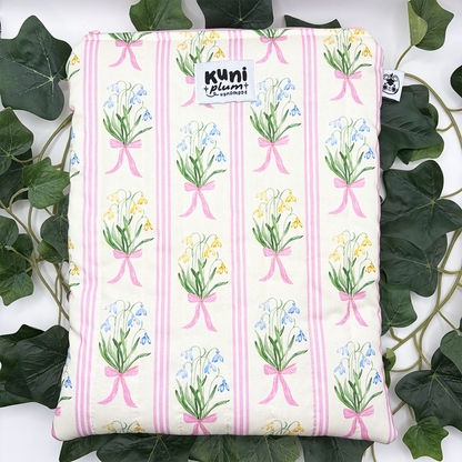 Large Floral Bouquet Quilted Book Sleeve