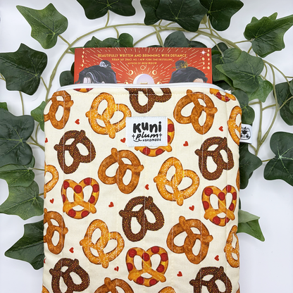 Large Pretzels Quilted Book Sleeve