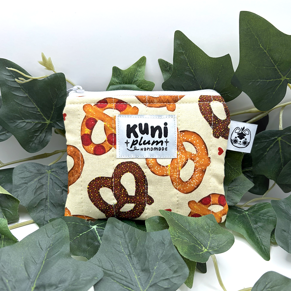 Pretzel Quilted Pouch Wallet