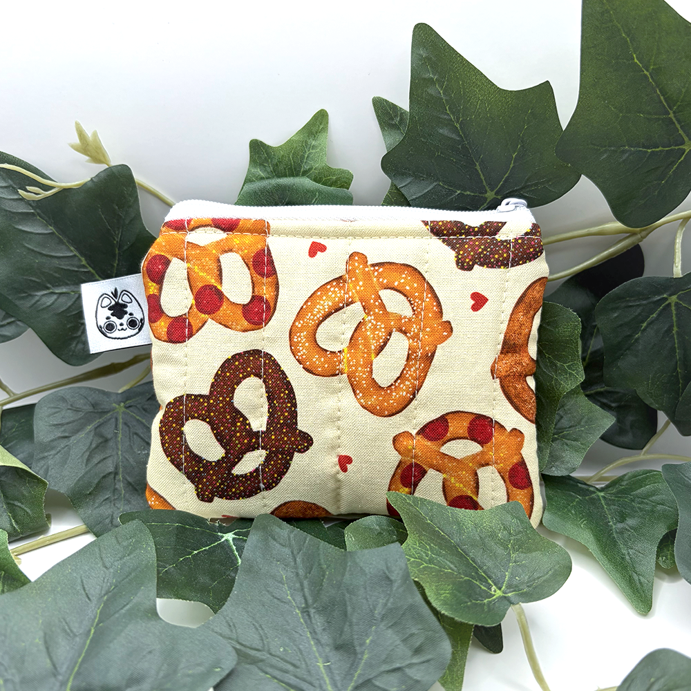 Pretzel Quilted Pouch Wallet